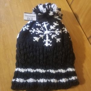 Dakine Freya Beanie - Women's Winter Super Soft Lining .NEW  Black In STOCK